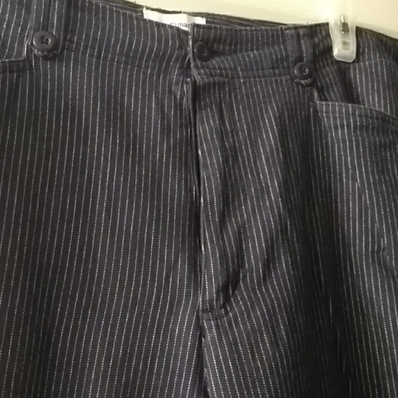 NWOT Navy pinstripe capris - Picture 2 of 3